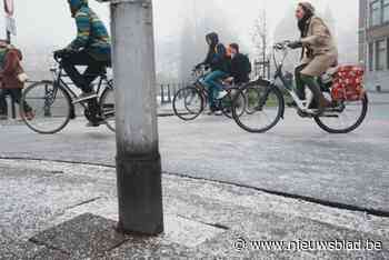 Gladheid op de wegen veroorzaakt ongevallen bij fietsers en meer volk op spoeddiensten: “We zien heel wat botbreuken”