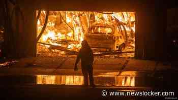 Twee doden door enorme bosbrand in Los Angeles, harde wind wakkert vuur aan