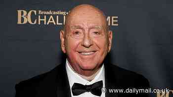 Legendary ESPN announcer Dick Vitale, 85, gives emotional update on cancer battle