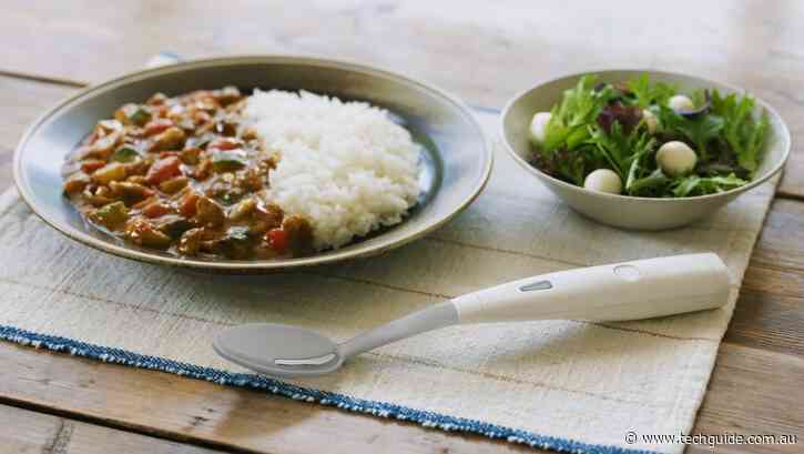 The electric spoon that can make your food taste better without using salt