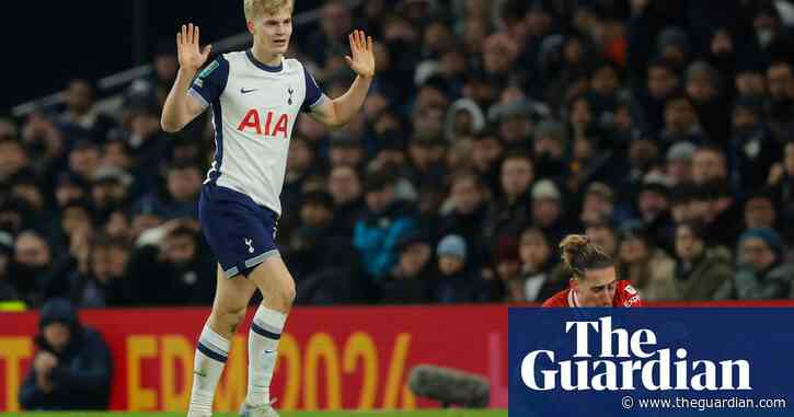 Slot and Van Dijk criticise decision not to send off Bergvall before Spurs winner