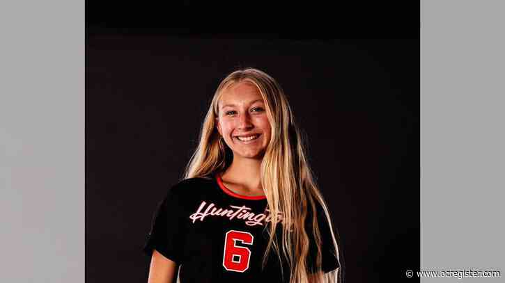 Huntington Beach girls soccer trying to heal after death of Kelly Reid in Fullerton plane crash