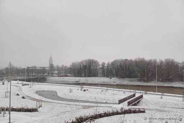 Sneeuw zorgt voor moeizame ochtendspits