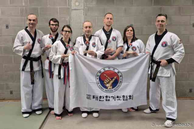 Maruchi Hapkido huldigt verdienstelijke leden