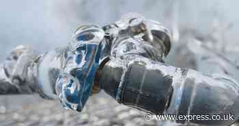 Pipes won't freeze with plumber's 'ideal temperature' - don't 'crank up the heating'