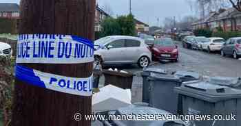 Police issue update after neighbours evacuated as bomb squad descends on Manchester street