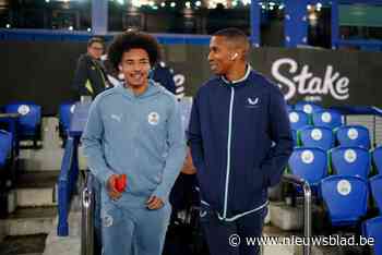 VIDEO. Unieke beelden: Ashley Young neemt het vanavond met Everton in de FA Cup op tegen… zijn zoon: “Mooiste moment uit mijn carrière”