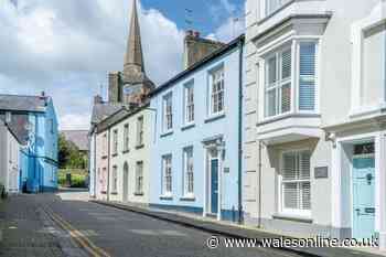 Stunning townhouse with hidden courtyard just seconds from one of Wales’ most popular beaches