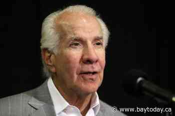 Flyers celebrate youth hockey program created by Ed Snider