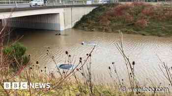 Travel agents demand probe into airport road flood