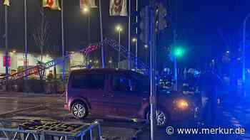 Sturm bringt in München Kabelbrücke zum Einsturz – Glück im Unglück für Autofahrer