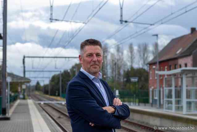 Scholen en gemeentebesturen lossen samen noodkreet: “De NMBS moet de gewijzigde uurregelingen terugdraaien want de problemen zijn gigantisch”