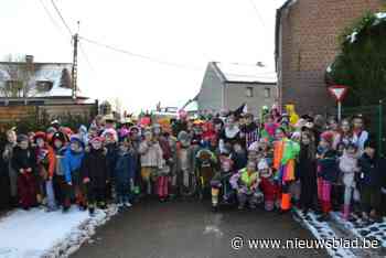 Leerlingen organiseren carnavalsstoet