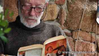 Italian 'Robinson Crusoe' who lived alone on idyllic island for 32 years dies after returning to society