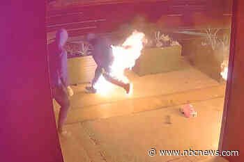 Inept arsonist set his own pants on fire in Australia