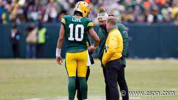 Packers QB Love (elbow) left off injury report