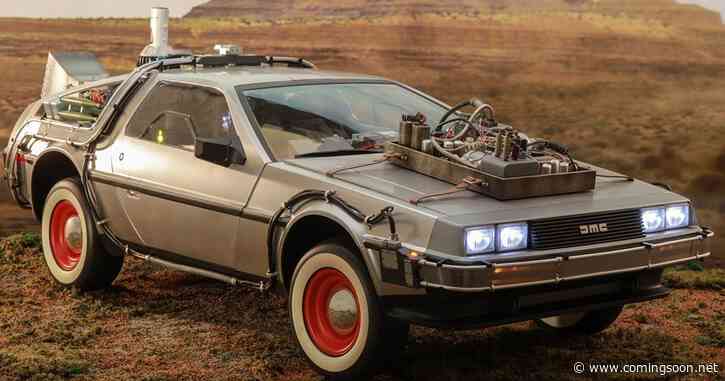 Back to the Future III DeLorean Unboxing Video Details Latest Hot Toys Collectible