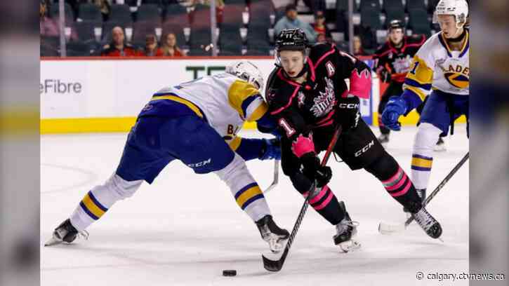 Hitmen stay hot at home, defeating Saskatoon 4-1