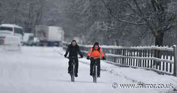 UK weather maps show when FIVE DAY snow blast will bring '10cm per hour' this month