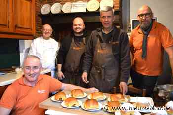 Zandhoven blijft zot van worstenbrood