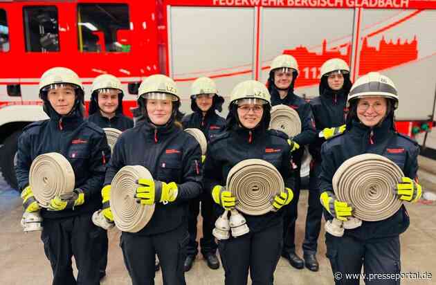 FW-GL: Acht neue Mitglieder starten ihre Laufbahn bei der Feuerwehr Bergisch Gladbach