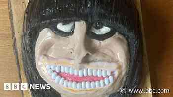 Londoner bakes TikTok viral Claudia Winkleman cake