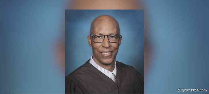 Judge Stan Whitaker Receives Distinguished Service Award