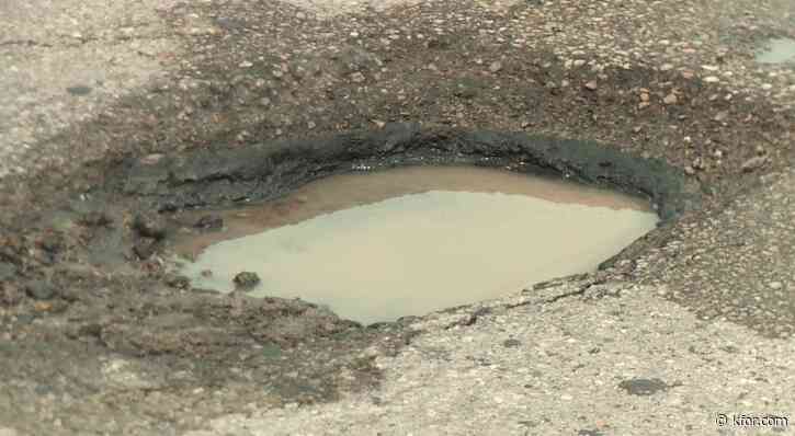 City of OKC reminds residents to report potholes