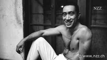 Boote schleppen am Nachmittag – Yukio Mishima bereitet einem vom Meer erschöpften Matrosen ein böses Ende