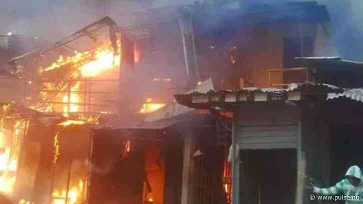 Fire destroys building materials plaza in Nnewi