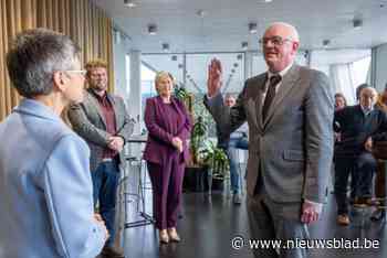 Fons Hannes is nu officieel burgemeester: “Toch een pakkend moment”