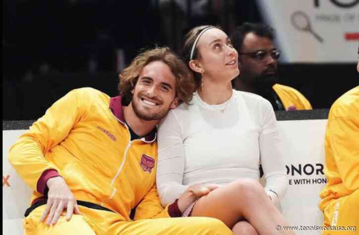 Paula Badosa's very encouraging message to Stefanos Tsitsipas after AO 1R loss