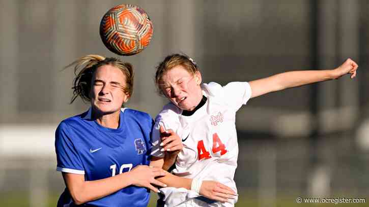 Santa Margarita and Mater Dei duel to a draw in Trinity League girls soccer opener