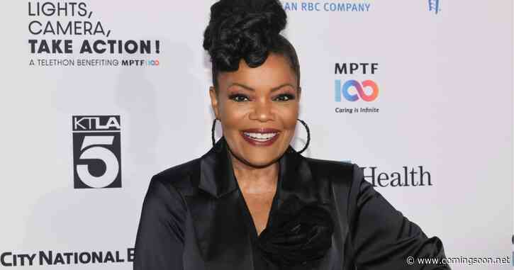 Yvette Nicole Brown Calls Out Khloe Kardashian Over Water Usage Amid LA Fire