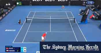 Australian Open Highlights: Casper Ruud v Jakub Mensik