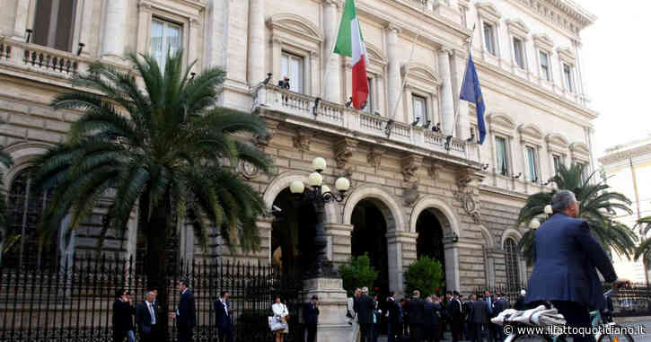 Il debito pubblico italiano supera i 3mila miliardi di euro. Ma ora Banca d’Italia spiega che non è un problema