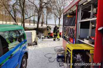 FW Ense: Teich- Überlauf defekt / Feuerwehr 4 Stunden im Einsatz