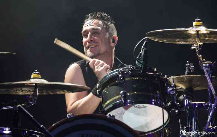 Former Offspring drummer speaks out on getting fired from band due to refusing COVID vaccine