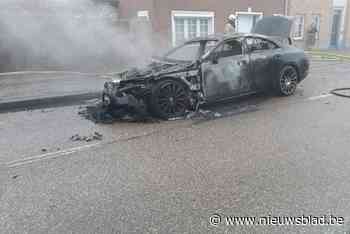 Auto uitgebrand op Diestsesteenweg in Herk-de-Stad