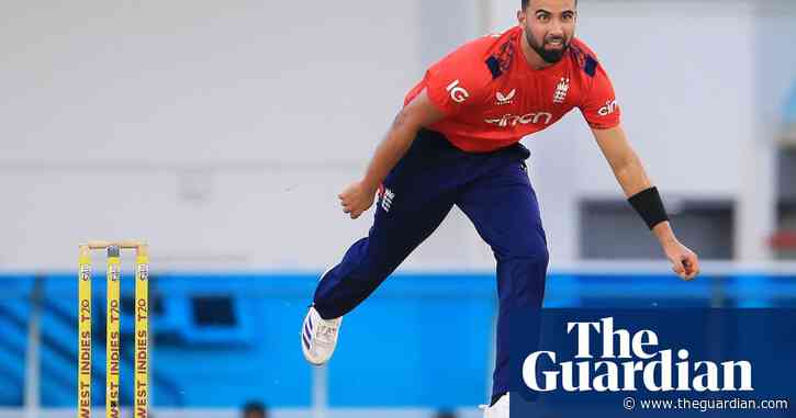 Saqib Mahmood belatedly given India visa to fly out with England squad