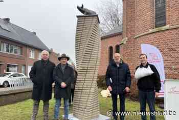 Nieuw kunstwerk Teuntje is blijvend eerbetoon aan Sint-Antonius: “Varkentje kijkt met veel trots uit over buurt”