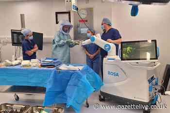 Robotic surgical assistant set to help knee replacement patients at hospital operating theatre