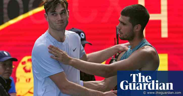 Jack Draper retires injured as Alcaraz marches into Australian Open last eight