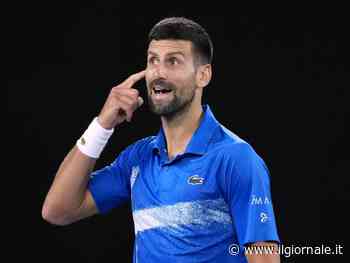 "È un...", furia Djokovic agli Australian Open: ecco cos'è successo