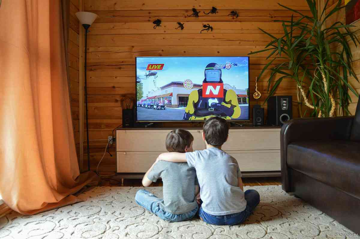 Dit is wat geweld op tv met kinderen doet (ook als ze kijken naar superhelden)