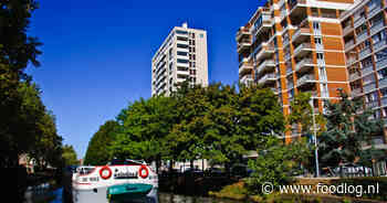 Modern stadsvrachtvervoer over eeuwenoud Canal du Midi in Toulouse