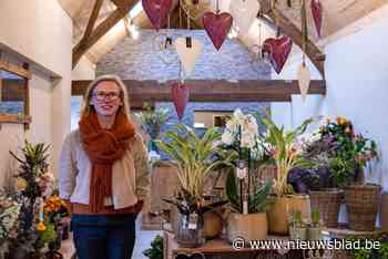 “Ik ben gelukkig als mijn klanten met een glimlach buitengaan”: Evelien (29) opent haar eigen bloemenwinkel