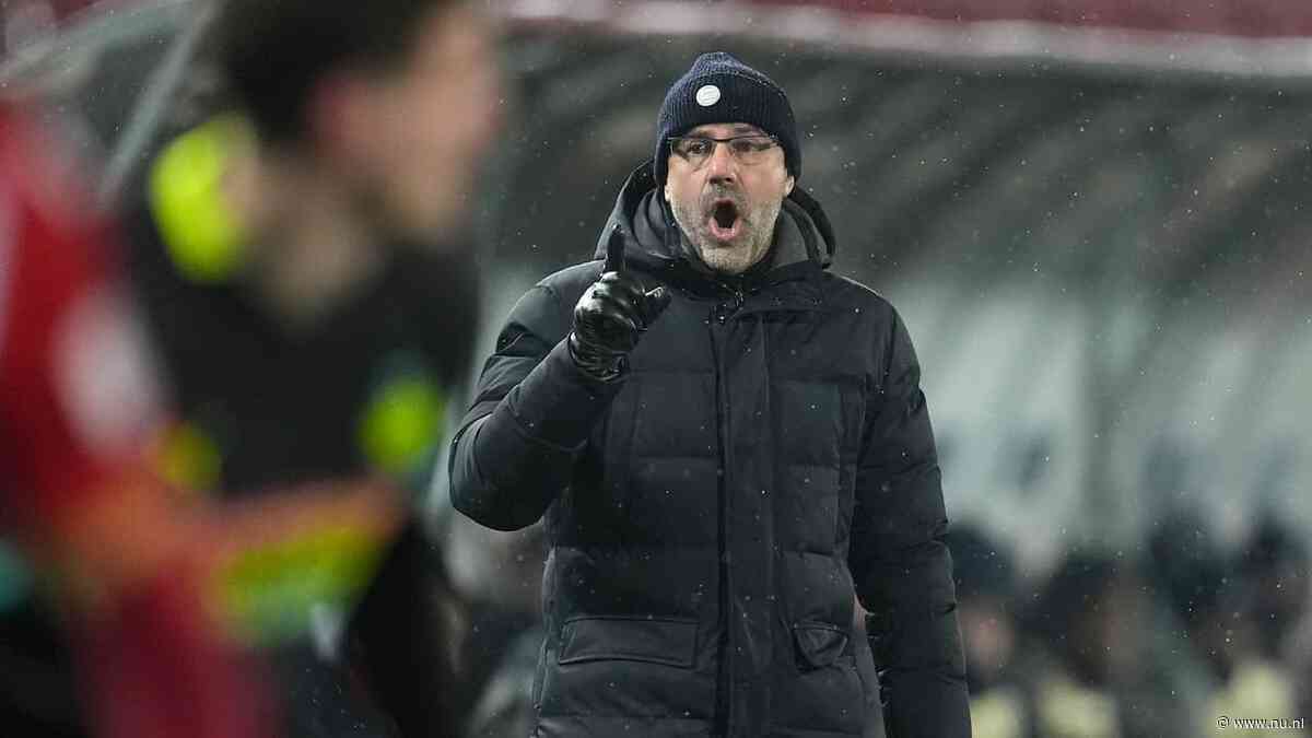 Bosz ziet PSV 'ballen tonen' na rode kaart: 'Ik heb mannen op het veld gezien'