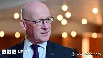 Swinney backs Gray after second apology to MSPs