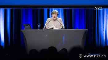 Standing Ovations für die Rekapitulation ihrer Kanzlerschaft: Merkel-Sightseeing im Volkshaus Zürich